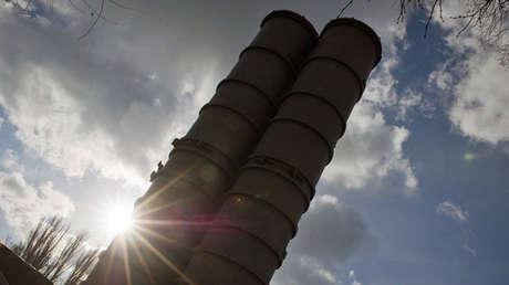 Turquía afirma haber alcanzado un acuerdo para la compra de sistemas antiaéreos rusos S-400