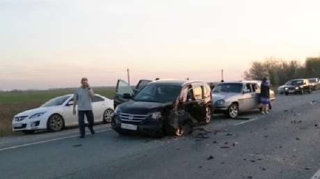 FUERTES IMÁGENES: Un sacerdote y su hermano causan un trágico accidente de motos en una autopista