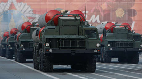 Olvídense de los S-300 o S-400 rusos: llega el sistema de defensa aérea S-500