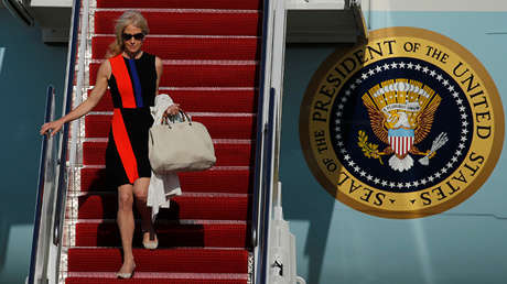 Una asesora de Trump habría filtrado datos confidenciales a los medios