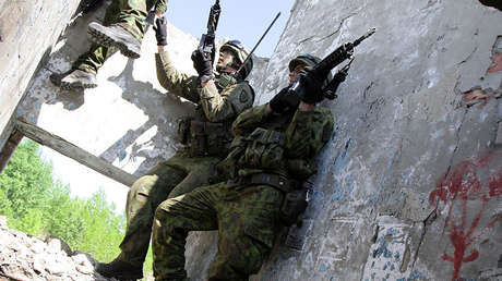 La OTAN despliega tropas en Lituania ante la supuesta amenaza rusa (VIDEO)