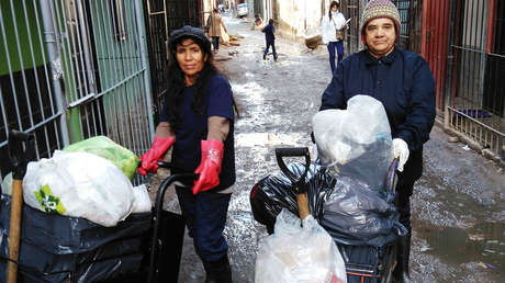 Bienvenidos al pasado: Así se vive en la Villa 31 de Argentina