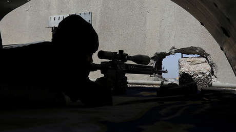 Capturan en Mosul a una supuesta francotiradora alemana de 16 años (fotos)