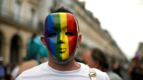 "Debes pagar por ser gay": Unos inmigrantes sirios golpean brutalmente a un compatriota en Suecia