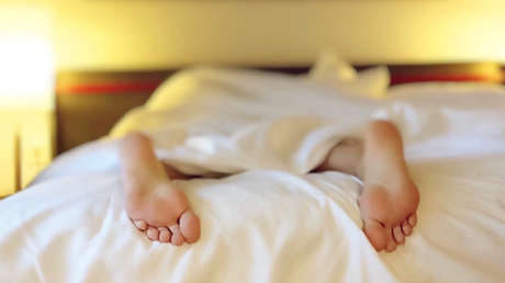 Encuentran un importante vínculo entre el sobrepeso y la falta del sueño