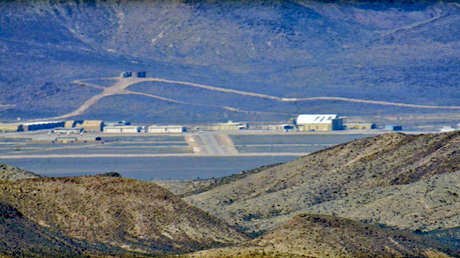 VIDEO: Una pareja graba imágenes exclusivas del Área 51