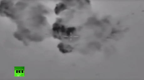 VIDEO: La aviación rusa abate a la cúpula de la agrupación terrorista Frente Al Nusra