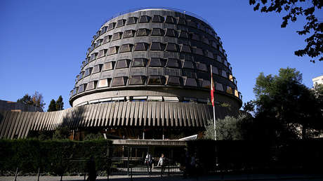 El Tribunal Constitucional suspende el Pleno del Parlamento catalán del lunes