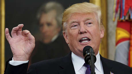 Trump retuitea videos antimusulmanes publicados por la líder de un grupo de extrema derecha