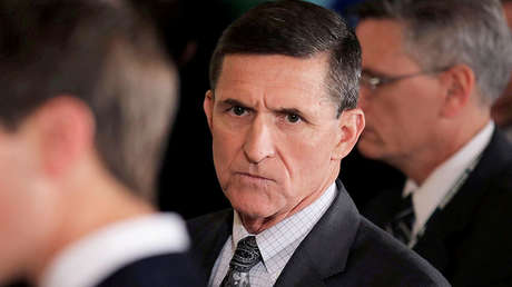 Michael Flynn, exasesor de Trump, acusado de mentir al FBI