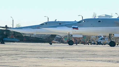 Putin: "Si terroristas en Siria vuelven a levantar la cabeza, los atacaremos como aún no han visto"