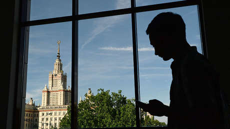 Rusia crea un teléfono cuántico seguro contra pinchazos