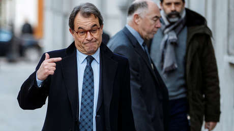 España: Libertad sin fianza para el exdirigente independentista Artur Mas 