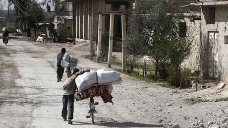 "Los rebeldes obstaculizan la evacuación de civiles de Guta para usarlos como escudos humanos"