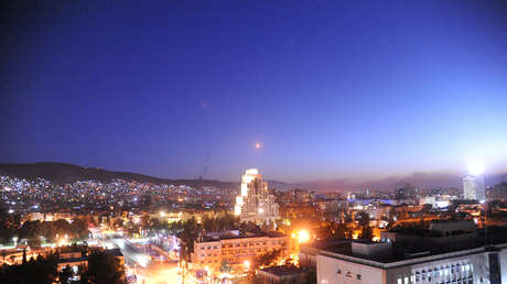 Damasco: "El bombardeo de EE.UU. pretendía borrar pruebas del supuesto ataque químico en Duma"