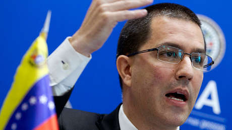 VIDEO: El Ministerio de Exteriores venezolano se pronuncia tras del atentado fallido contra Maduro