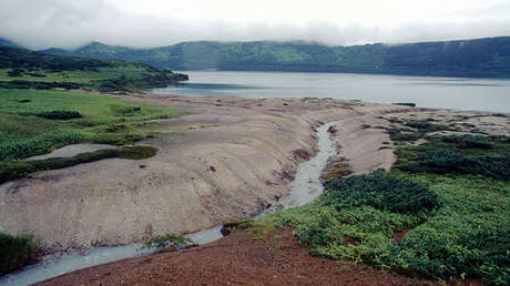Cómo se vive en una isla con cuatro volcanes: Una rusa cuenta su experiencia y hace furor (FOTOS)