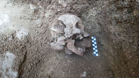 FOTOS: Descubren una tumba romana "extremadamente misteriosa y rara"