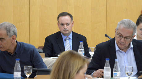 Primo del expresidente español Rajoy propone ofrecer mil euros al que "le parta la cara" a un cómico