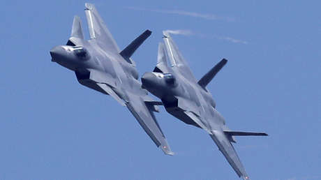 "Más allá de la imaginación más salvaje": Cazas chinos J-20 muestran sus misiles (VIDEO, FOTOS)