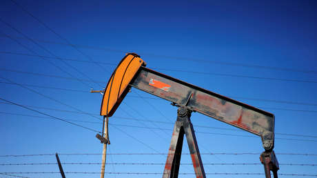 El precio del barril de petróleo Brent cae por debajo de los 66 dólares