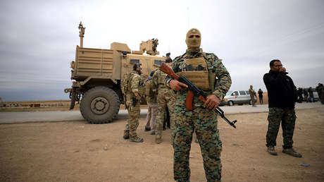 Abandonados por EE.UU., los líderes kurdos recurren a Al Assad y a Rusia 