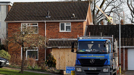 Comienzan a desmantelar la casa de Skripal en Salisbury 