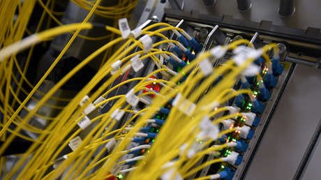 Todo un país sufre un "desastre" al permanecer varios días sin Internet por el corte de un cable