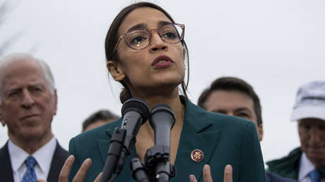 Los "pedos de vaca" recorren EE.UU.: La congresista más joven airea la cuestión, Trump arremete y la Fox se burla