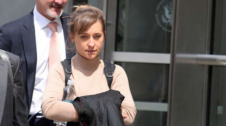 Una actriz de la serie 'Smallville' se declara culpable de integrar una secta que reclutaba esclavas sexuales