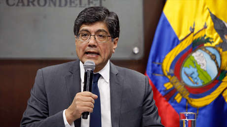 Salud, mal comportamiento, garantías de no extradición: Las 9 razones de Ecuador para retirar asilo a Assange