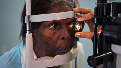 Descubren un raro síndrome que condena a la ceguera a toda una familia