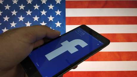 Facebook contrata a la letrada que "ayudó a elaborar" la ley para espiar a los estadounidenses