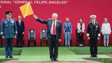 López Obrador da luz verde a los "estudios técnicos" para el polémico aeropuerto de Santa Lucía