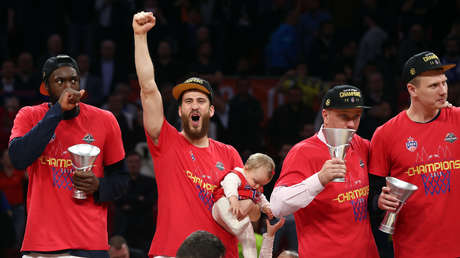 El CSKA vence al Anadolu Efes y gana la Euroliga por octava vez en su historia