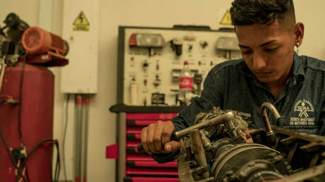 El largo camino de exguerrilleros de la FARC en su regreso a la vida civil de Colombia