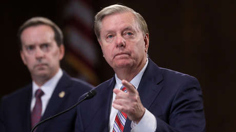 "Está en nuestro patio trasero": Senador de EE.UU. propone invadir Venezuela como Reagan a Granada