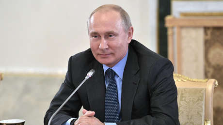 "Es una nueva absurdidad hablar de una amenaza para España por parte de Rusia"