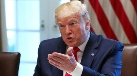 Trump confiesa que "no cree especialmente" en los ovnis