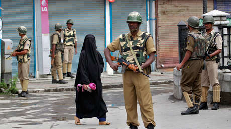 India: Castigan públicamente a dos mujeres que se resistieron a ser violadas