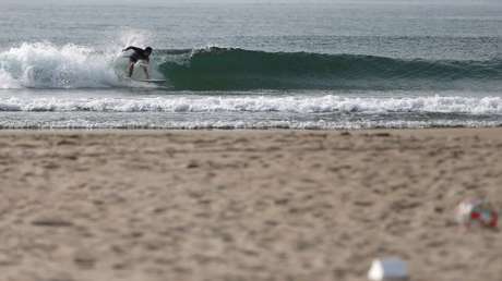 Reabren tras ocho años una playa de Fukushima