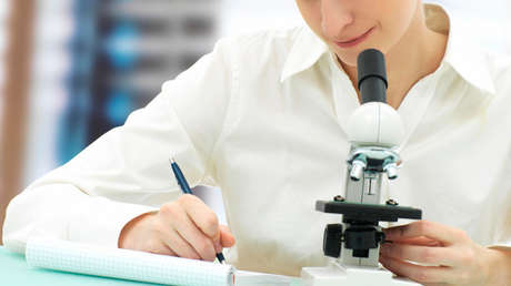 Científicos argentinos crean un 'caballo de Troya' para combatir tumores con nanopartículas