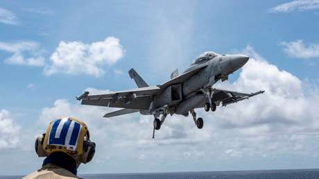 FOTOS: Publican imágenes de un portaviones de EE.UU. 'sacando músculo' en el mar de la China Meridional