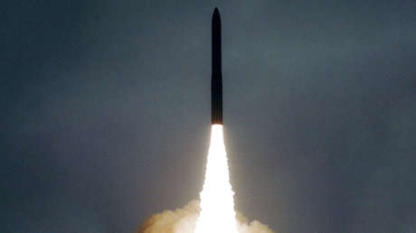 Rusia realiza un exitoso lanzamiento de prueba del misil intercontinental Topol-M (VIDEO)