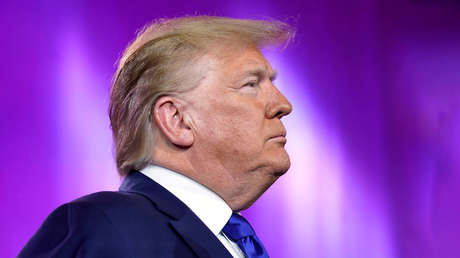 "Una venganza personal contra Trump": El jefe de la CNN pide a su plantilla hablar sobre el 'impeachment' (VIDEO)