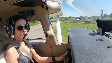 El rey de Tailandia le retira por deslealtad los títulos reales y los rangos militares a su consorte real