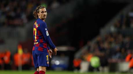 VIDEO: Messi falla tras rematar en lugar de pasar el balón a Griezmann y la jugada desata un fuerte debate en la Red