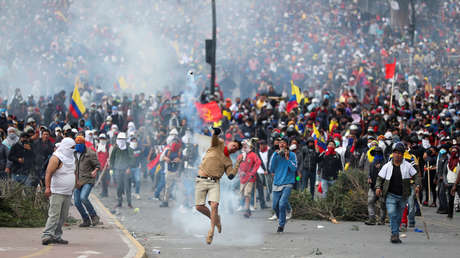 ¿Encubrimiento en vez de cobertura? Cómo Ecuador cortó la señal de RT y cargó contra otros medios en las protestas