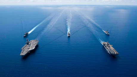 China llama a EE.UU. a "dejar de sacar músculo" en el mar de la China Meridional