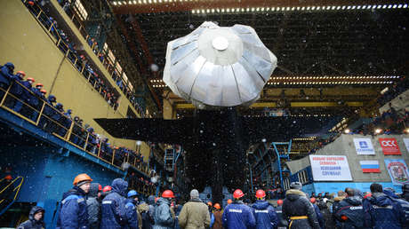 VIDEO: Rusia bota un submarino de ataque de propulsión nuclear del proyecto más avanzado de la historia naval del país